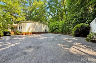 315 Oakstone Dr, Waynesville, NC 28785 - Photo 4
