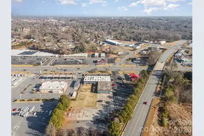 325 SW Hwy 70 Highway, Hickory, NC 28602 - Photo 14