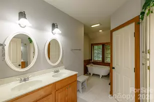 222 Creekside Wy, Burnsville, NC 28714 - Photo 18