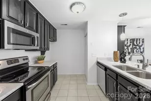 907 Southwest Dr, Davidson, NC 28036 - Photo 6