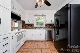 1025 S Magnolia St, Mooresville, NC 28115 - Photo 8