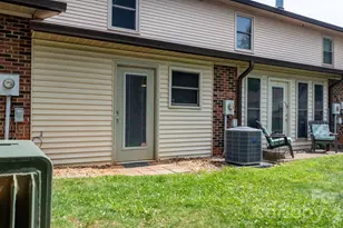 1330 5th St NE, Hickory, NC 28601 - Photo 24