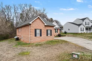 4710 Titus Ct, Monroe, NC 28110 - Photo 4