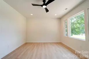 2994 Lutz Blvd, Newton, NC 28658 - Photo 4
