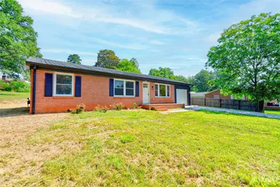 2994 Lutz Boulevard, Newton, NC 28658 - Photo 1