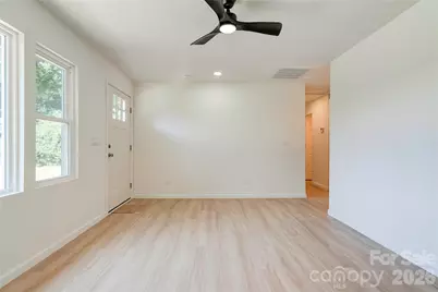 2994 Lutz Boulevard, Newton, NC 28658 - Photo 4