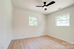 2994 Lutz Blvd, Newton, NC 28658 - Photo 22