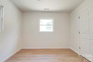 2994 Lutz Blvd, Newton, NC 28658 - Photo 24