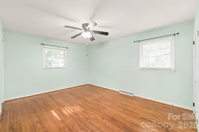 1612 Redcoat Drive, Charlotte, NC 28211 - Photo 22