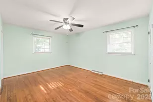 1612 Redcoat Dr, Charlotte, NC 28211 - Photo 22