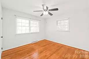 1612 Redcoat Dr, Charlotte, NC 28211 - Photo 20