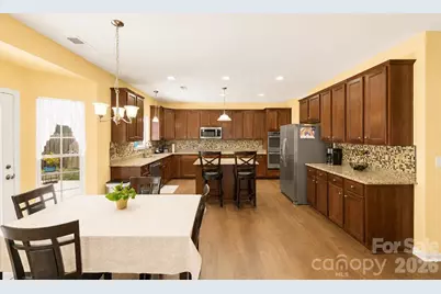 13309 Rebecca Run Drive, Charlotte, NC 28269 - Photo 4