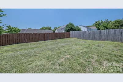 3003 Fairglen Road, Charlotte, NC 28269 - Photo 16