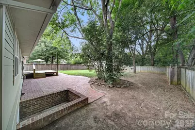 2715 Springway Drive, Charlotte, NC 28205 - Photo 20