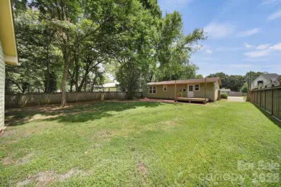 2715 Springway Drive, Charlotte, NC 28205 - Photo 24