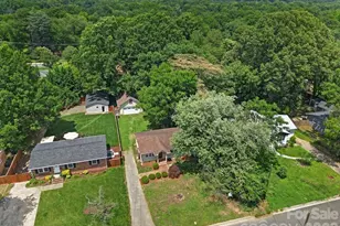 2715 Springway Dr, Charlotte, NC 28205 - Photo 28