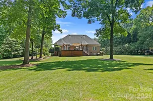 305 Forbes Ct, Lake Wylie, SC 29710 - Photo 40