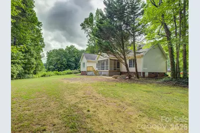 1527 Lavington Court, Gastonia, NC 28056 - Photo 36