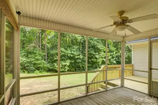 1527 Lavington Ct, Gastonia, NC 28056 - Photo 12