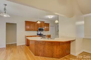1527 Lavington Ct, Gastonia, NC 28056 - Photo 8