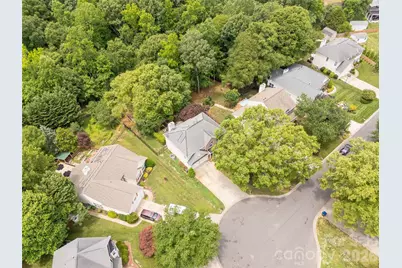 1126 W Arrow Lake Court, Lancaster, SC 29720 - Photo 4