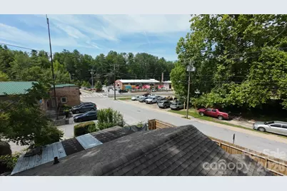 414 S Whitted Street, Hendersonville, NC 28739 - Photo 2
