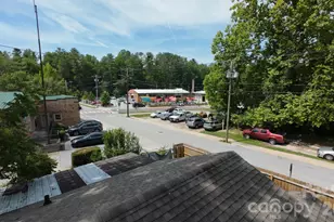 414 S Whitted St, Hendersonville, NC 28739 - Photo 2