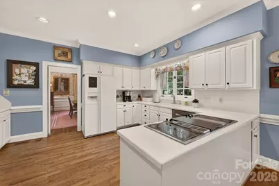 3601 Castellaine Drive, Charlotte, NC 28226 - Photo 10