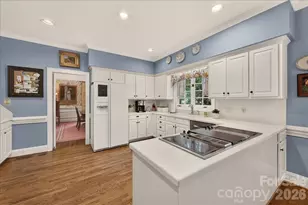 3601 Castellaine Dr, Charlotte, NC 28226 - Photo 10