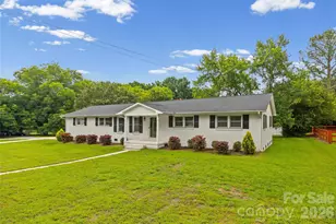 130 Briarwood Dr, Rock Hill, SC 29732 - Photo 2