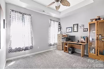 4628 Bonroi Avenue, Charlotte, NC 28213 - Photo 12
