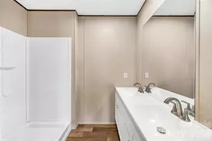 4051 10th Ave Dr SW, Hickory, NC 28602 - Photo 24