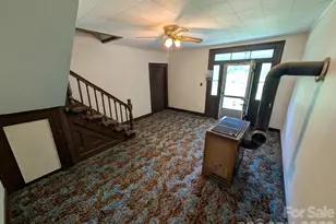 1327 Nc 80 Hwy, Bakersville, NC 28705 - Photo 20