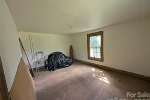 1327 Nc 80 Hwy, Bakersville, NC 28705 - Photo 24