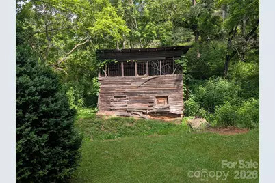 1327 Nc 80 Highway, Bakersville, NC 28705 - Photo 40