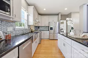 1854 Briarcrest Dr NW, Charlotte, NC 28269 - Photo 8