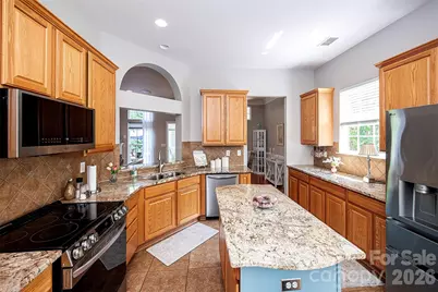 6103 Breckfield Court, Charlotte, NC 28278 - Photo 12