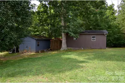 848 Deer Park Road, Nebo, NC 28761 - Photo 12
