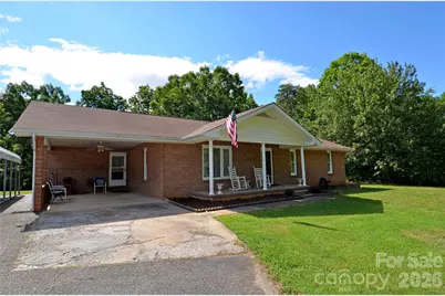 848 Deer Park Road, Nebo, NC 28761 - Photo 2