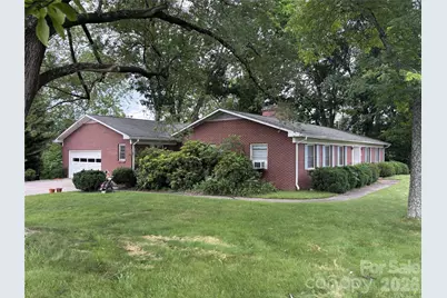 625 Vance Street, Waynesville, NC 28786 - Photo 2