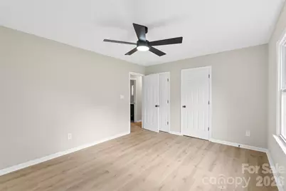 711 King Arthur Drive, Gastonia, NC 28056 - Photo 24