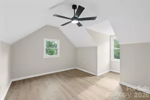 711 King Arthur Dr, Gastonia, NC 28056 - Photo 28
