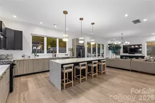 1631 Rama Rd, Charlotte, NC 28211 - Photo 10