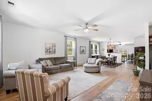 2211 Savannah Hills Dr, Matthews, NC 28105 - Photo 6