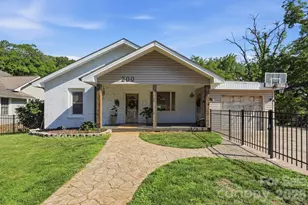 200 Feimster St, Statesville, NC 28677 - Photo 2