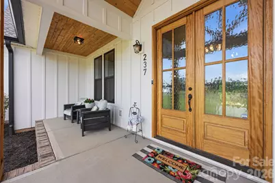 237 Triple Ponds Court, Clover, SC 29710 - Photo 4