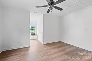 2751 Bridgeport Dr, Winston Salem, NC 27103 - Photo 40