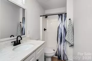 2751 Bridgeport Dr, Winston Salem, NC 27103 - Photo 44