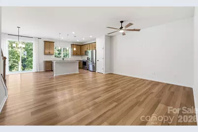 1103 Grays Mill Road, Charlotte, NC 28215 - Photo 8