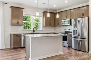 1103 Grays Ml Rd, Charlotte, NC 28215 - Photo 12